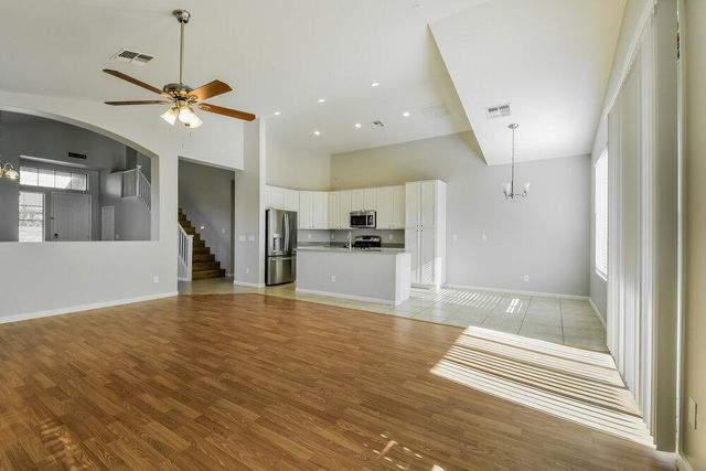 6427 W Silver Sage Lane, Phoenix, AZ 85083