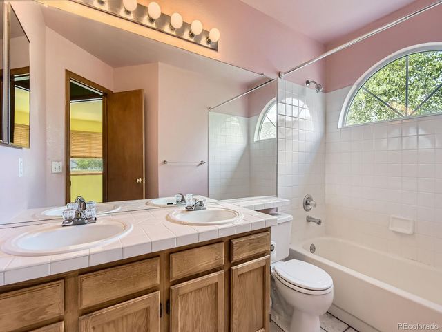 9412 La Quinta Way, Lone Tree, CO 80124