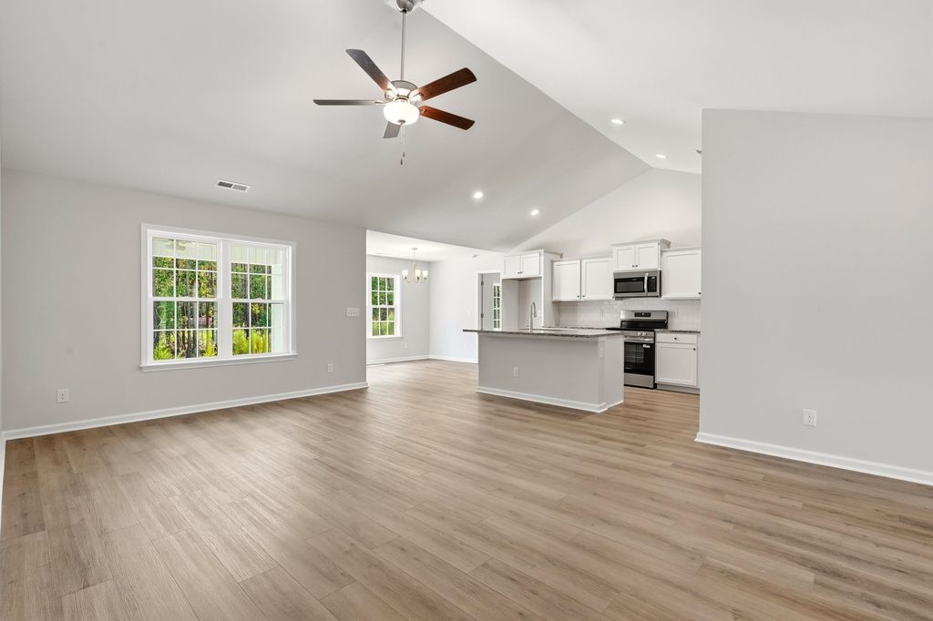 174 Moury Dr, Georgetown, SC 29440 — photo 2