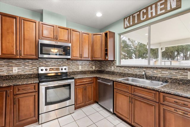 616 BUCKINGHAM DRIVE, Oviedo, FL 32765