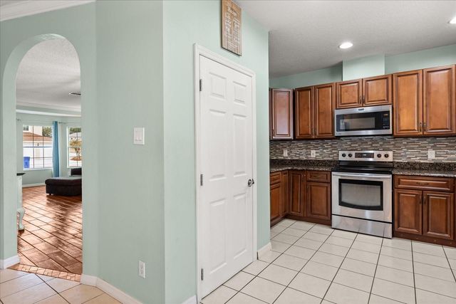 616 BUCKINGHAM DRIVE, Oviedo, FL 32765