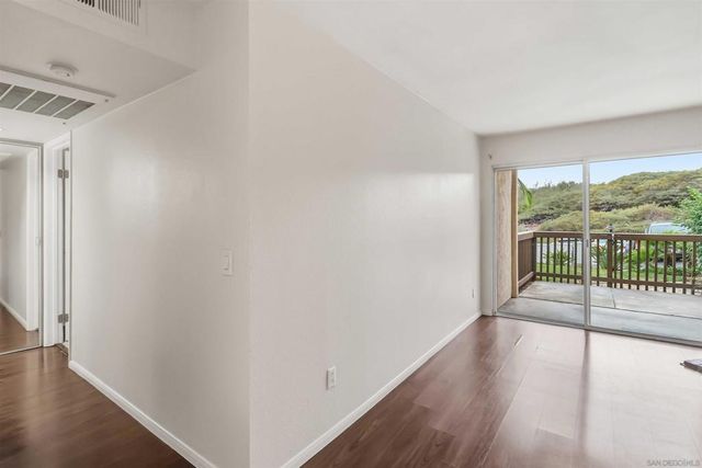 7150 Shoreline Dr 3101, San Diego, CA 92122