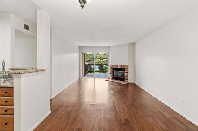 7150 Shoreline Dr 3101, San Diego, CA 92122