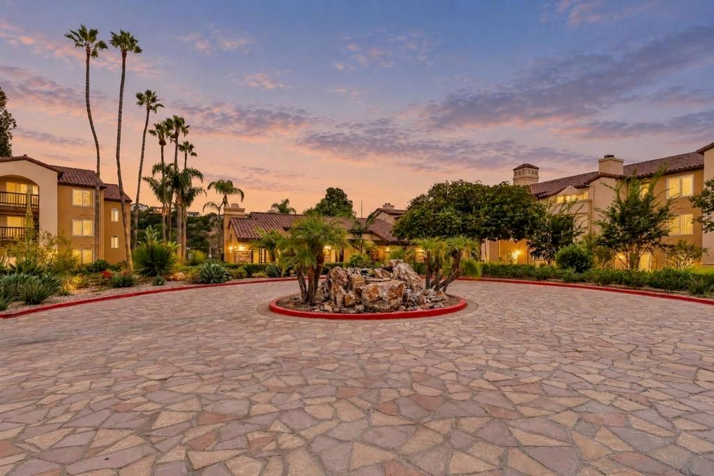 7150 Shoreline Dr 3101, San Diego, CA 92122 — photo 2