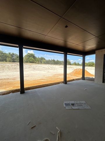 1110 Perrin Lane, Van Alstyne, TX 75495