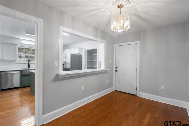 627 W 2nd St., Tyler, TX 75701