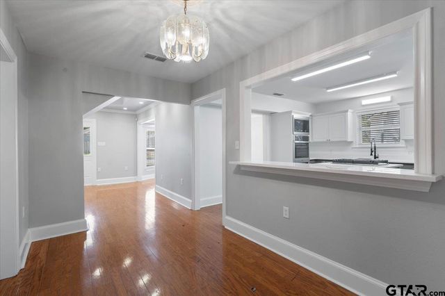 627 W 2nd St., Tyler, TX 75701