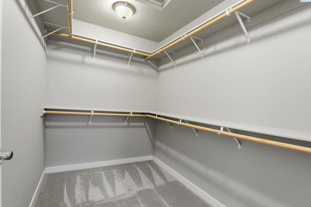 3910 Curtis Drive, West Richland, WA 99353