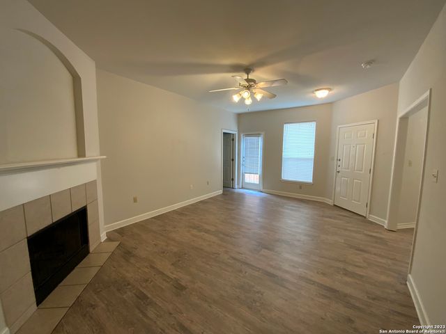 7043 TOURANT RD, San Antonio, TX 78240