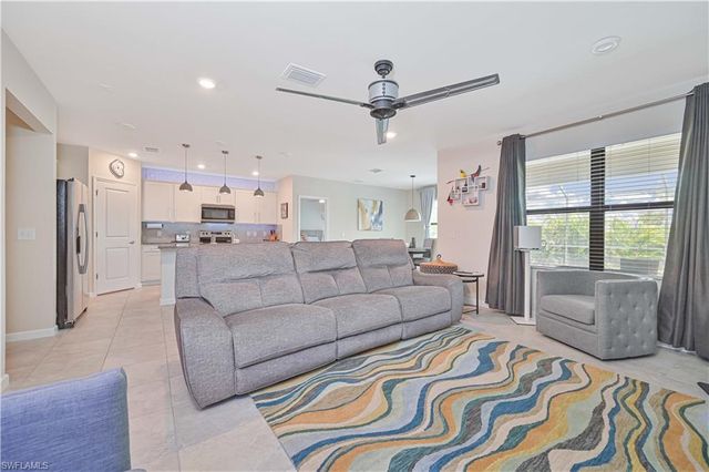 10788 Firebush CIR, North Fort Myers, FL 33917
