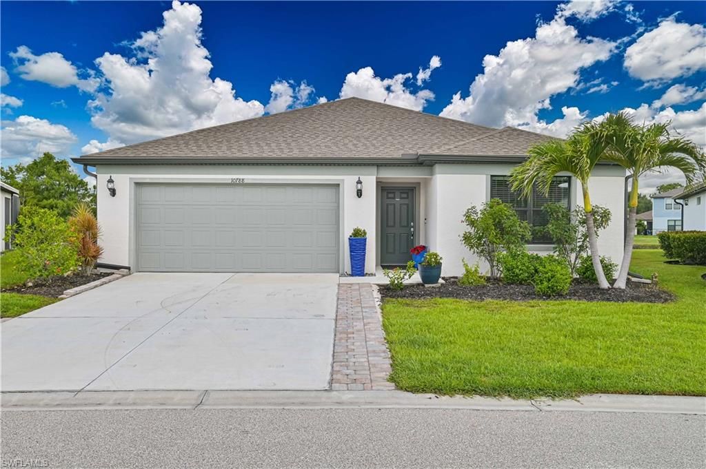 10788 Firebush CIR, North Fort Myers, FL 33917