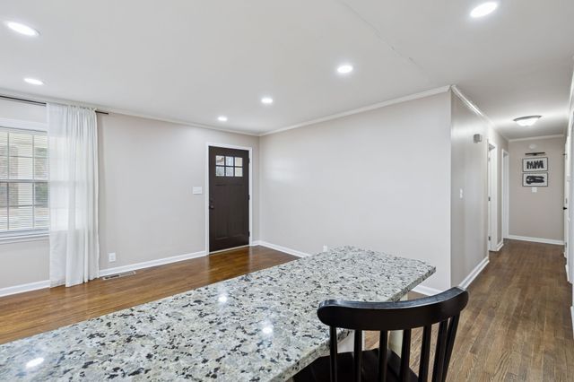 639 Four Seasons Rd, Smithville, TN 37166