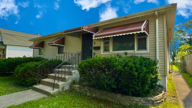 15741 Finch Avenue, Harvey, IL 60426