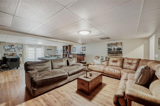 1611 Lake View Court, Loganville, GA 30052