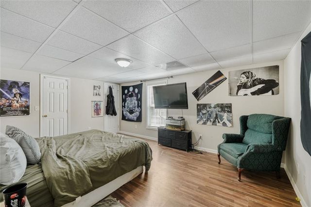 1611 Lake View Court, Loganville, GA 30052