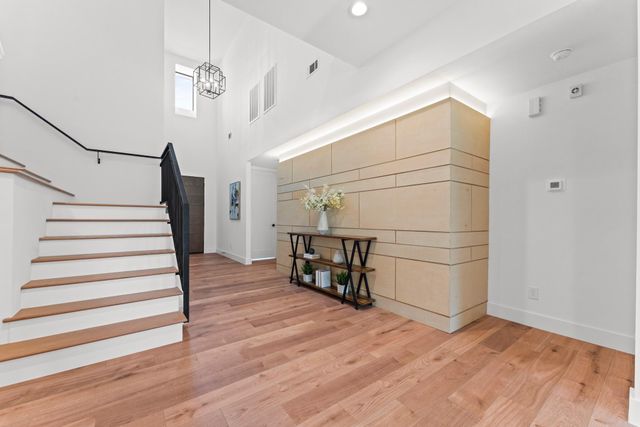 6711 Housman Street, Houston, TX 77055