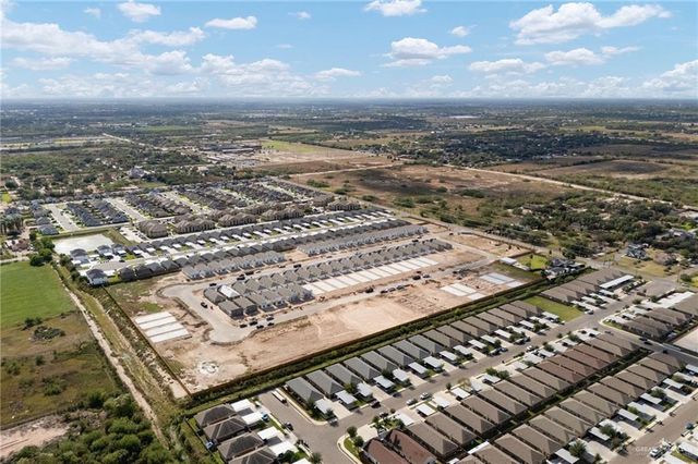 2605 E Hayes Avenue, Alton, TX 78573