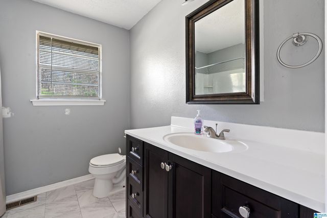 328 CIRCLEWOOD DRIVE, Brent, AL 35034