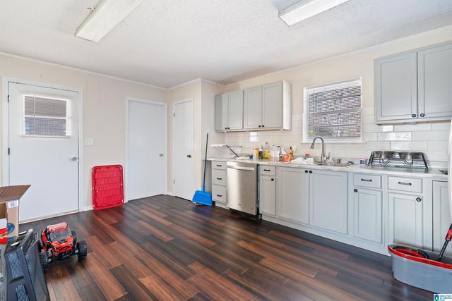 328 CIRCLEWOOD DRIVE, Brent, AL 35034