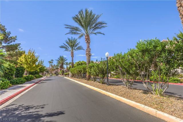 2925 Wigwam Parkway 1724, Henderson, NV 89074