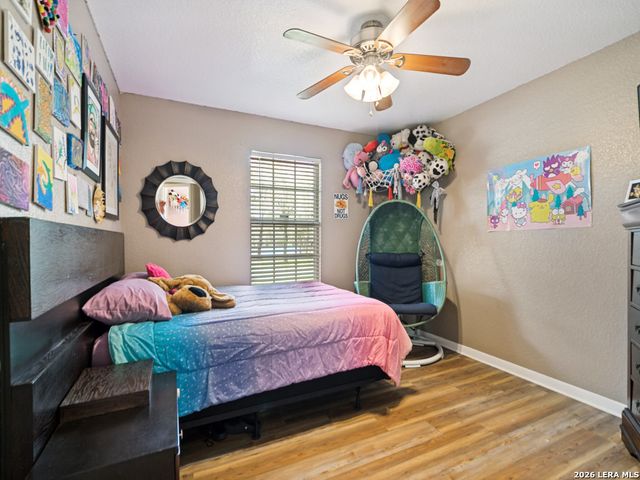 335 SPUR RDG, San Antonio, TX 78264