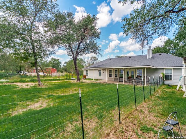 335 SPUR RDG, San Antonio, TX 78264