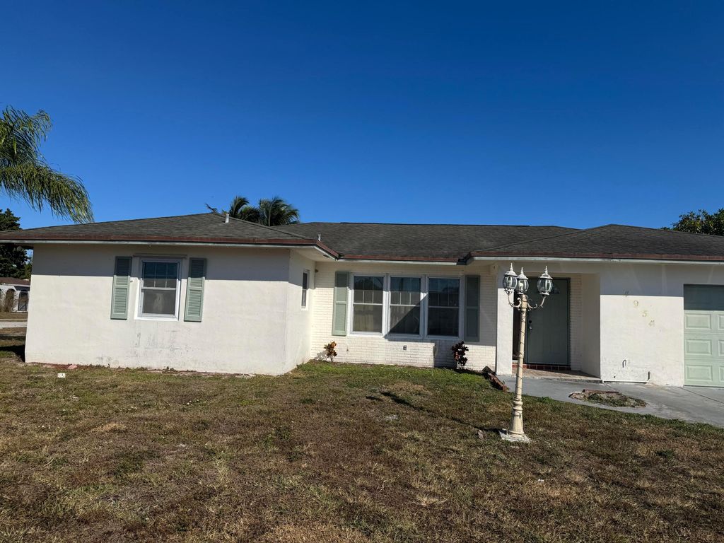 4954 Ataman Street, Boca Raton, FL 33428