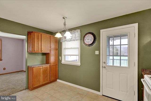 3027 LIMEKILN RD, Birdsboro, PA 19508