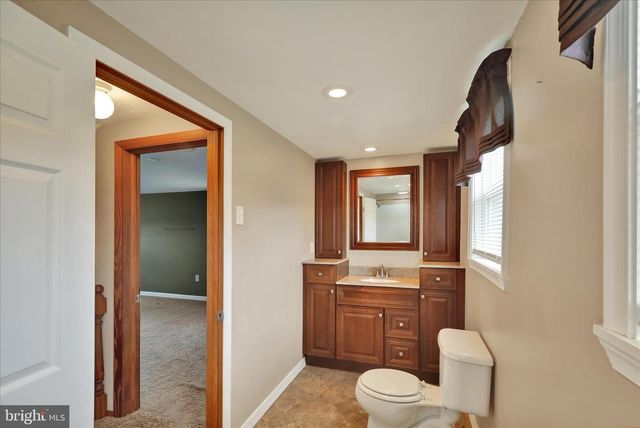 3027 LIMEKILN RD, Birdsboro, PA 19508