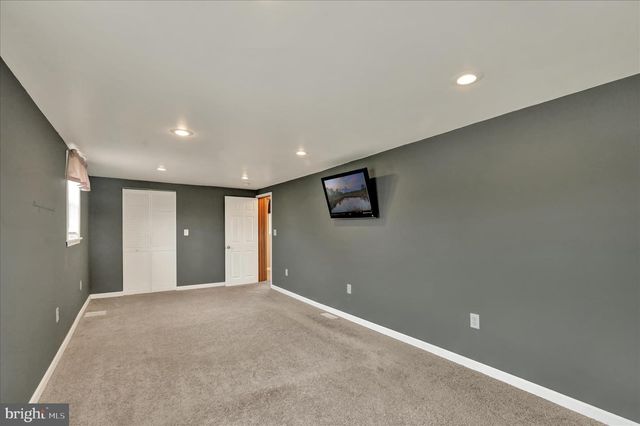 3027 LIMEKILN RD, Birdsboro, PA 19508