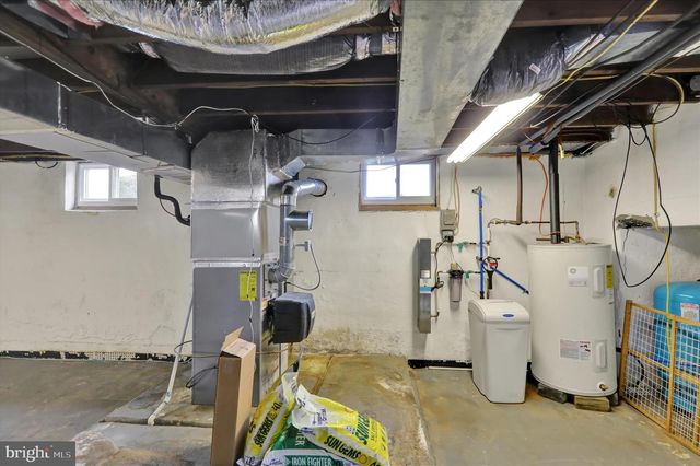 3027 LIMEKILN RD, Birdsboro, PA 19508