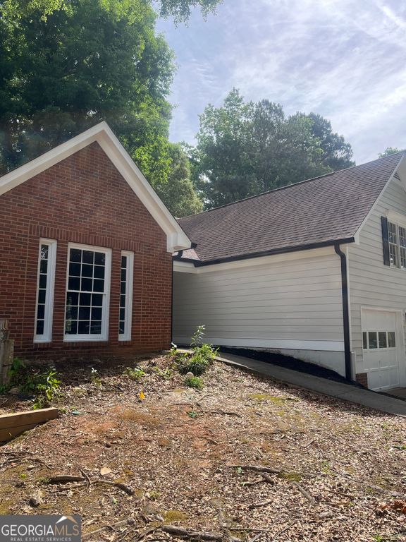 3278 Rock Creek Drive, Rex, GA 30273