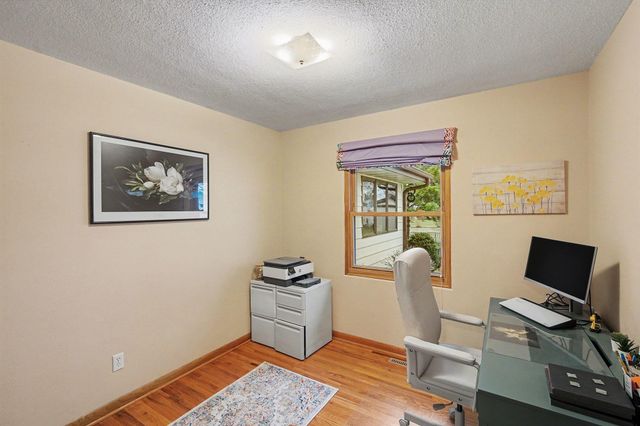 207 Inner Drive, Montgomery, MN 56069