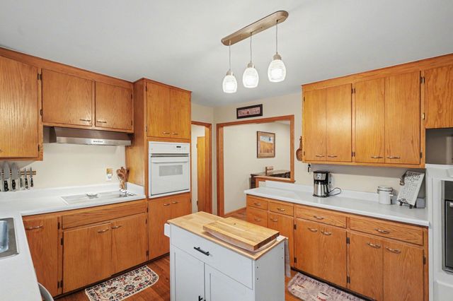 207 Inner Drive, Montgomery, MN 56069