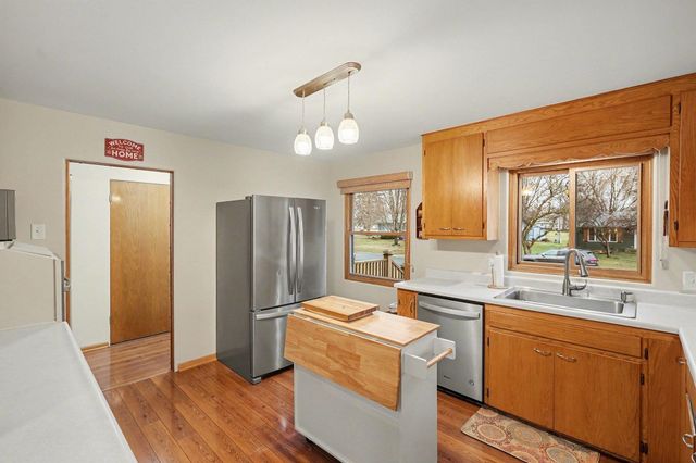 207 Inner Drive, Montgomery, MN 56069