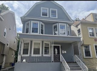 37 N 16Th St, East Orange City, NJ 07017
