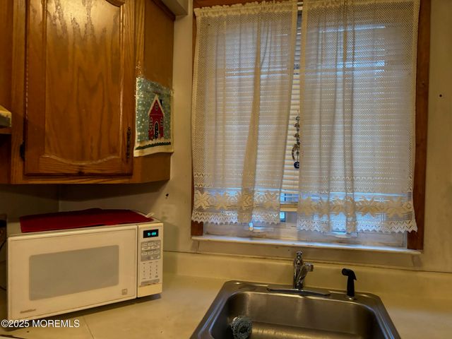 3 Swift Circle D, Whiting, NJ 08759