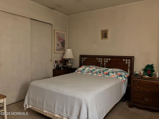 3 Swift Circle D, Whiting, NJ 08759