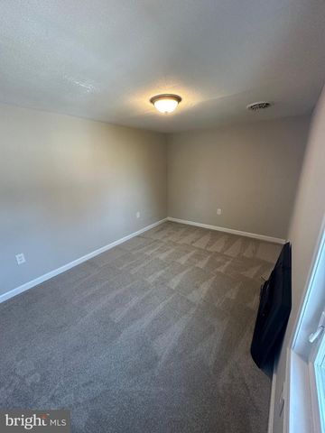 4427 ANNAPOLIS RD, Halethorpe, MD 21227