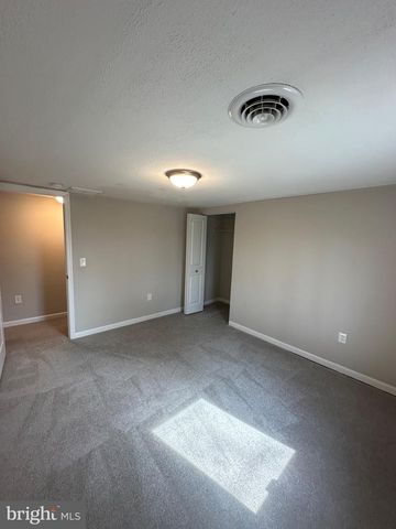 4427 ANNAPOLIS RD, Halethorpe, MD 21227