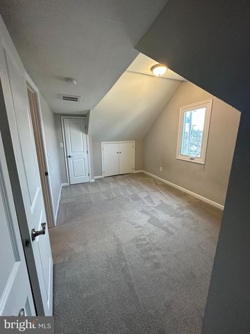 4427 ANNAPOLIS RD, Halethorpe, MD 21227