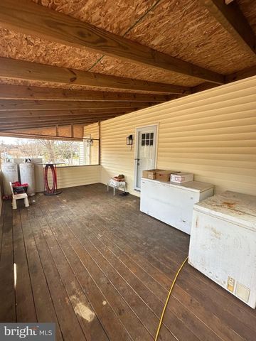 4427 ANNAPOLIS RD, Halethorpe, MD 21227