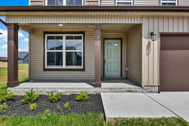 215 Donegal Dr, Clarksville, TN 37042