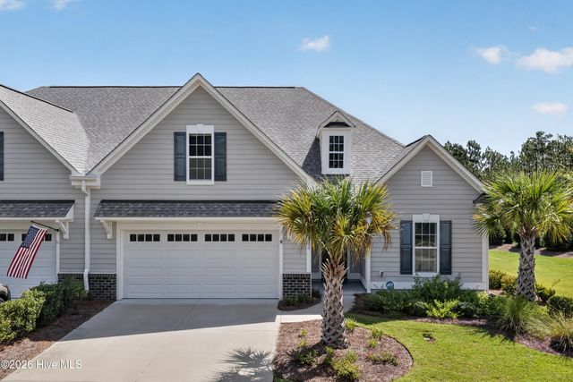 8700 Horse Nettle Drive NE, Leland, NC 28451