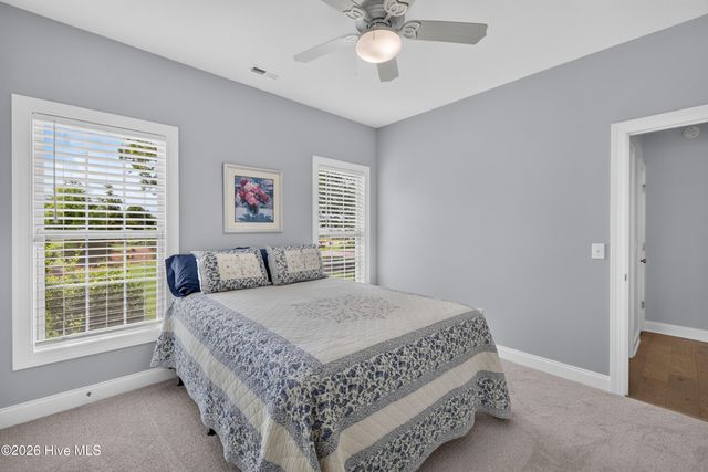 8700 Horse Nettle Drive NE, Leland, NC 28451