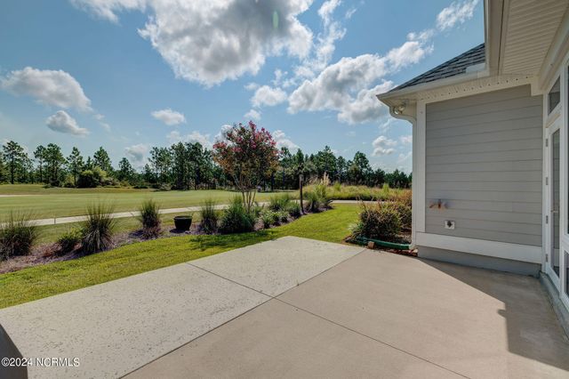 8700 Horse Nettle Drive NE, Leland, NC 28451