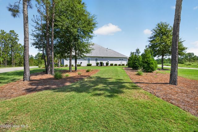 8700 Horse Nettle Drive NE, Leland, NC 28451