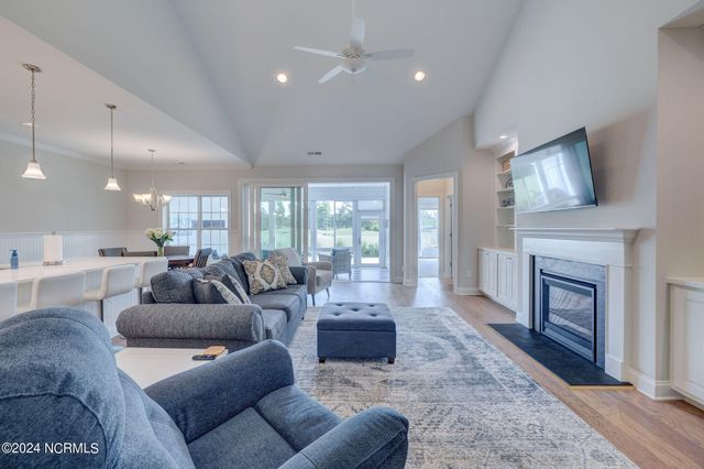 8700 Horse Nettle Drive NE, Leland, NC 28451