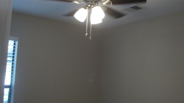 20802 Bonanza ST 3, Lago Vista, TX 78645