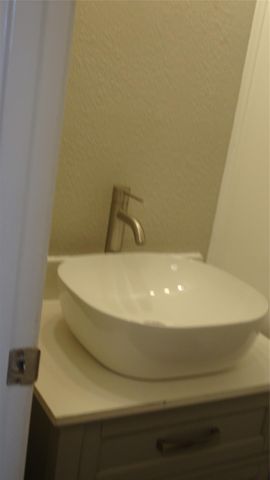 20802 Bonanza ST 3, Lago Vista, TX 78645